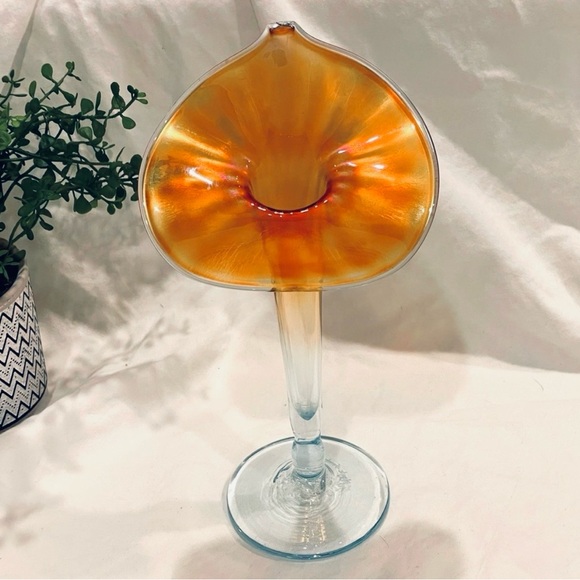 Jack-in-the-Pulpit Vibrant Oranges Carnival Glass Art. Signed Sculpture.